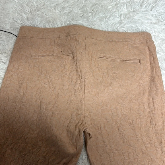 Simply Vera Vera Wang Pale Pink Straight Leg pants stretchy Size 10 NWT - Picture 5 of 8